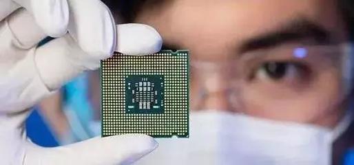 夢想與現(xiàn)實的碰撞 一位211畢業(yè)生的上海芯片設(shè)計之路